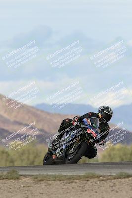 media/Nov-16-2025-Race Pace (Sun) [[8c5fa54630]]/Non Verified Riders (1st 20 Minutes)/7-Turn 9 Entry (210pm)/